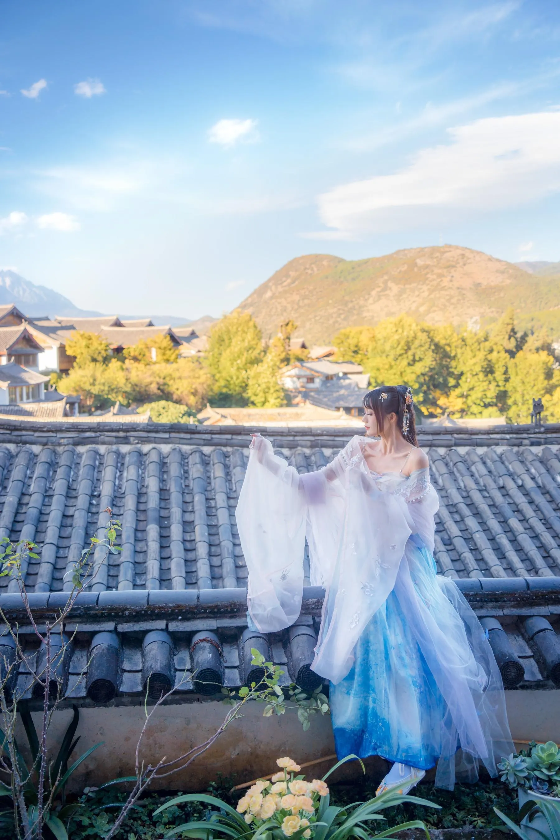 [艺图语] 2022.05.14 丽江屋顶 兔子Zzz不吃胡萝卜 [23P]插图6